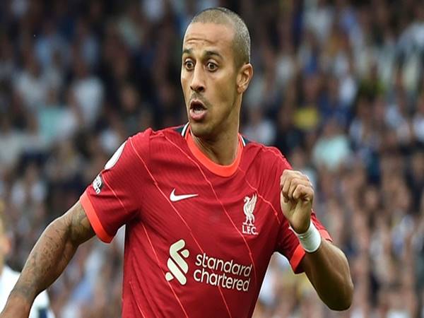 Tin Liverpool 1/11: The Kop chuẩn bị chào đón Thiago trở lại