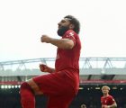 Tin Liverpool 4/5: Salah cân bằng thành tích của Luis Suarez